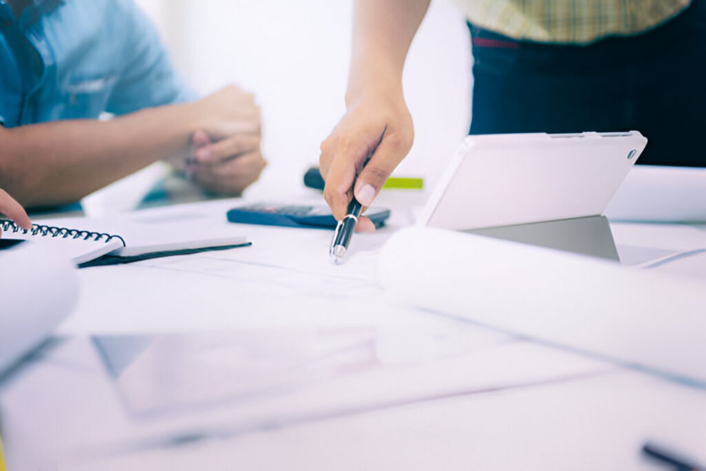 Contracting And Sub-Contracting Services in India